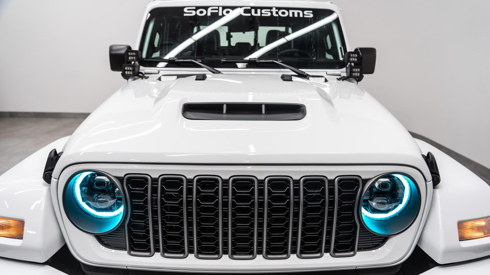 2026 JEEP GLADIATOR 4X4 in White, photo 28 of 60