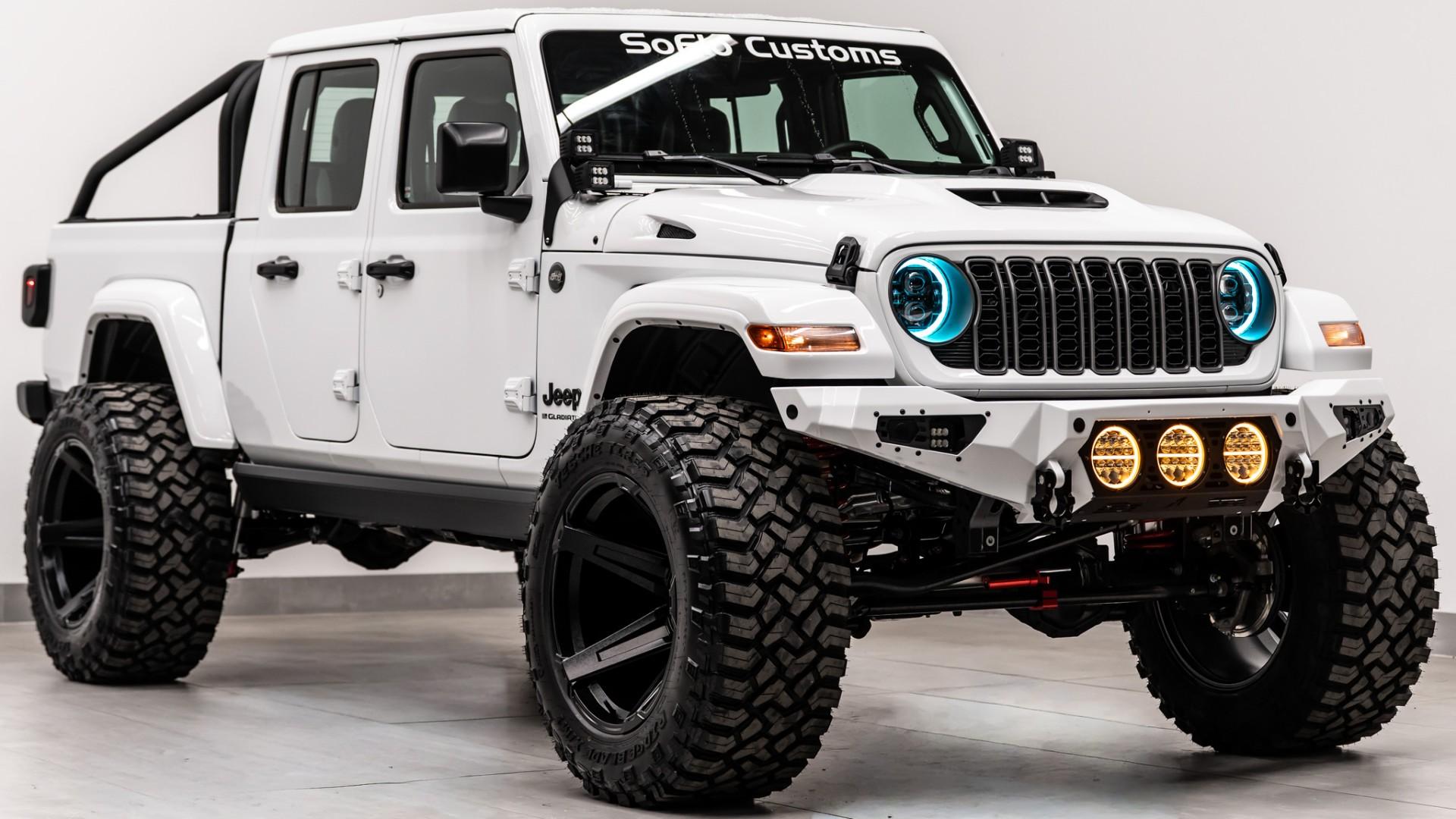 2026 JEEP GLADIATOR 4X4 in White, photo 4 of 60