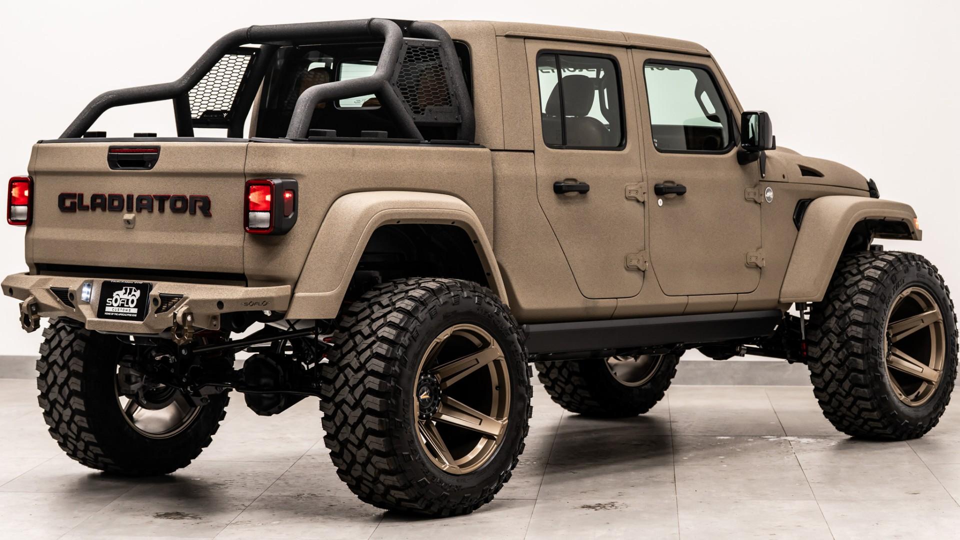 2026 JEEP GLADIATOR in Tan, photo 7 of 58