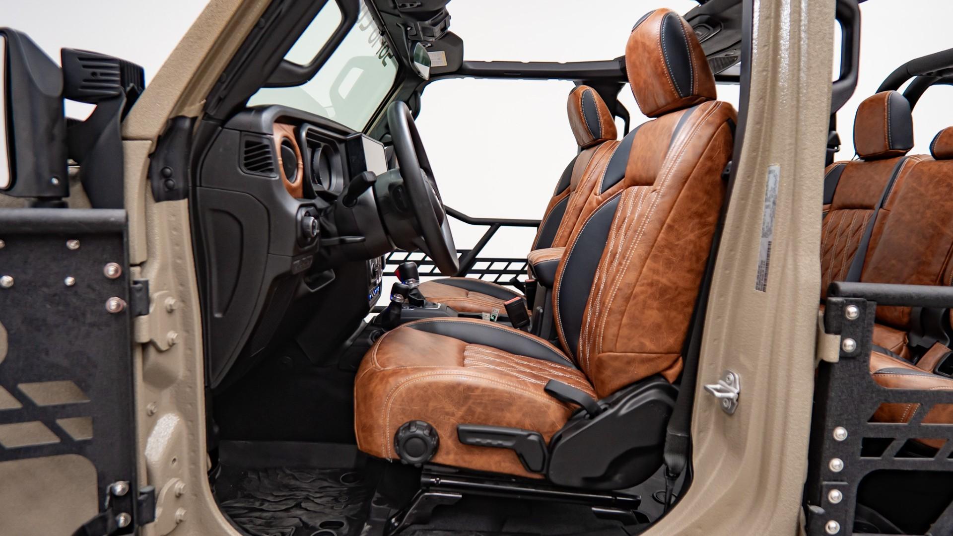 2026 JEEP GLADIATOR 4X4 in Tan, photo 36 of 60