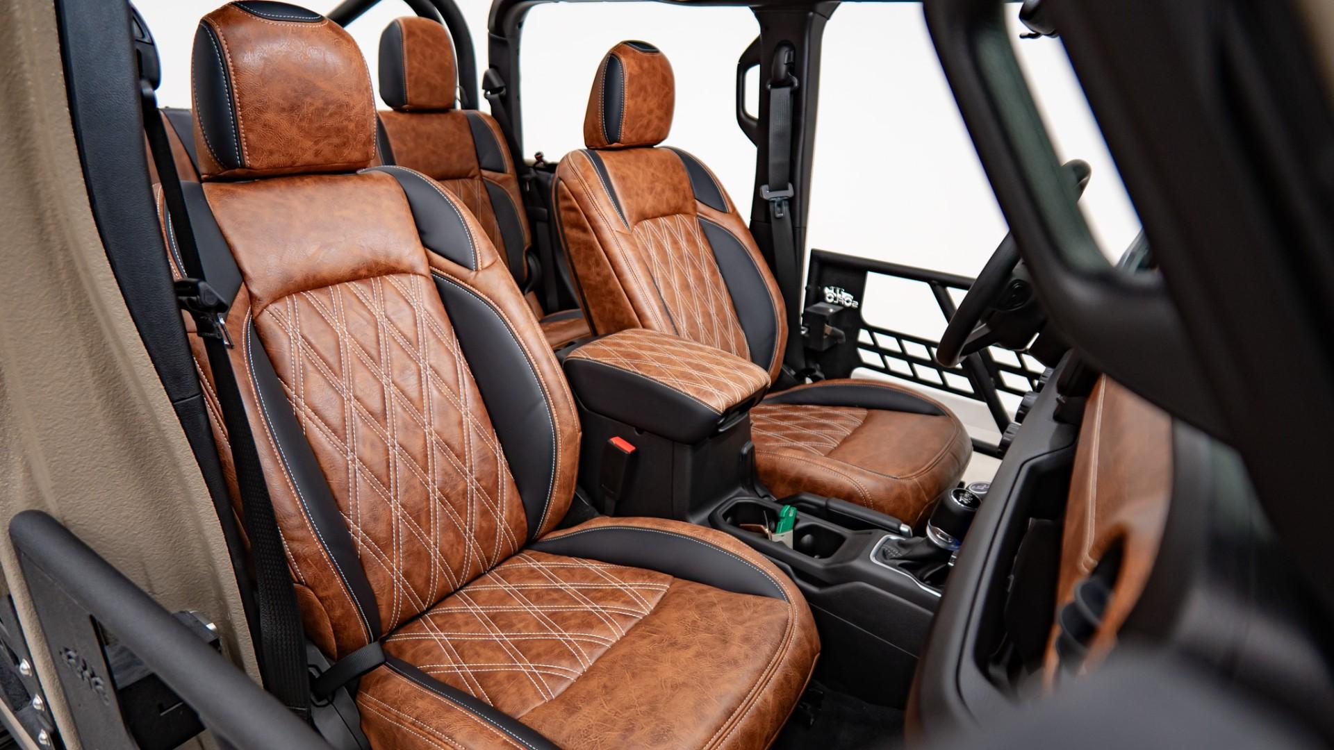 2026 JEEP GLADIATOR 4X4 in Tan, photo 42 of 60