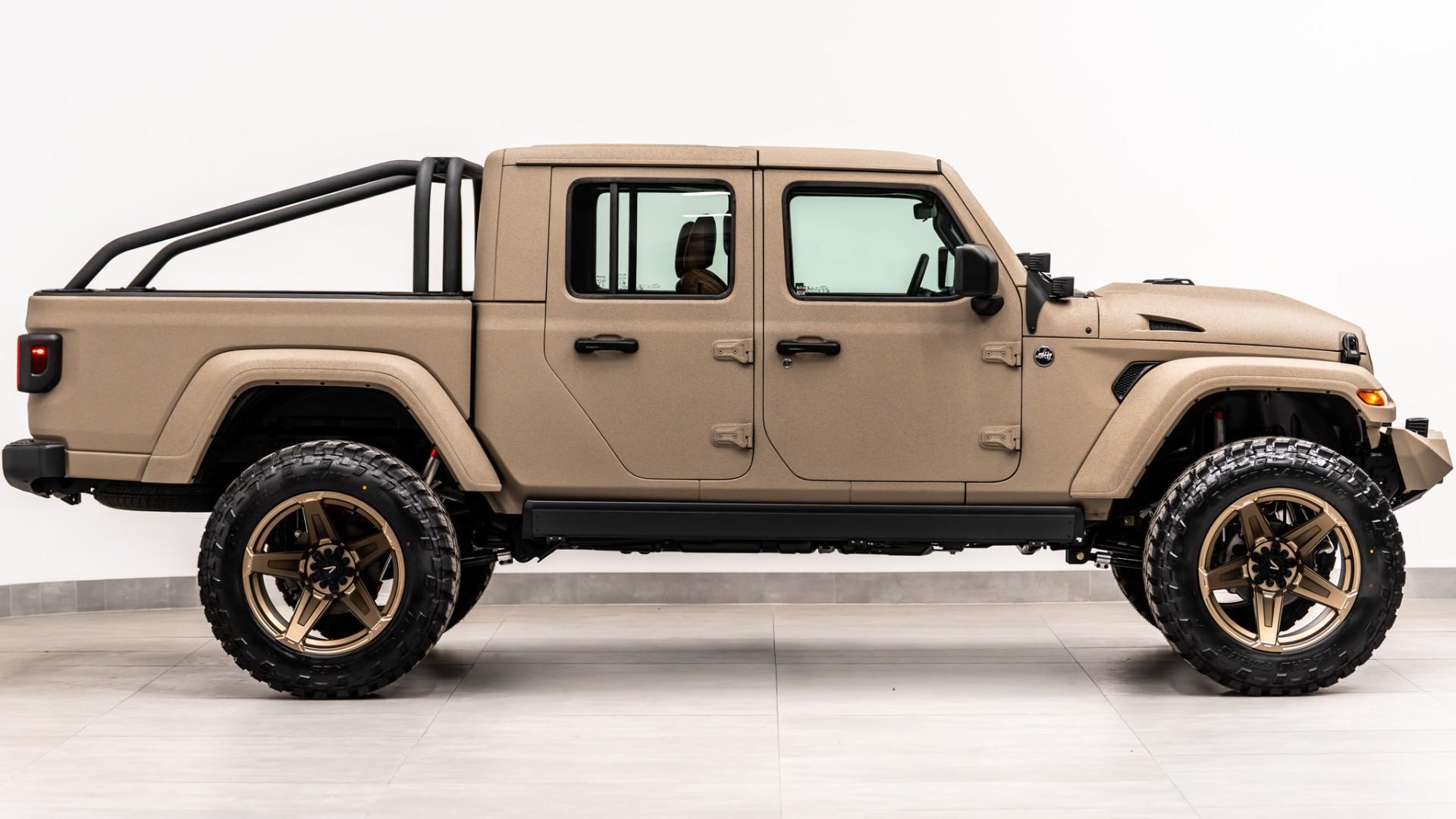 2026 JEEP GLADIATOR 4X4 in Tan, photo 11 of 60