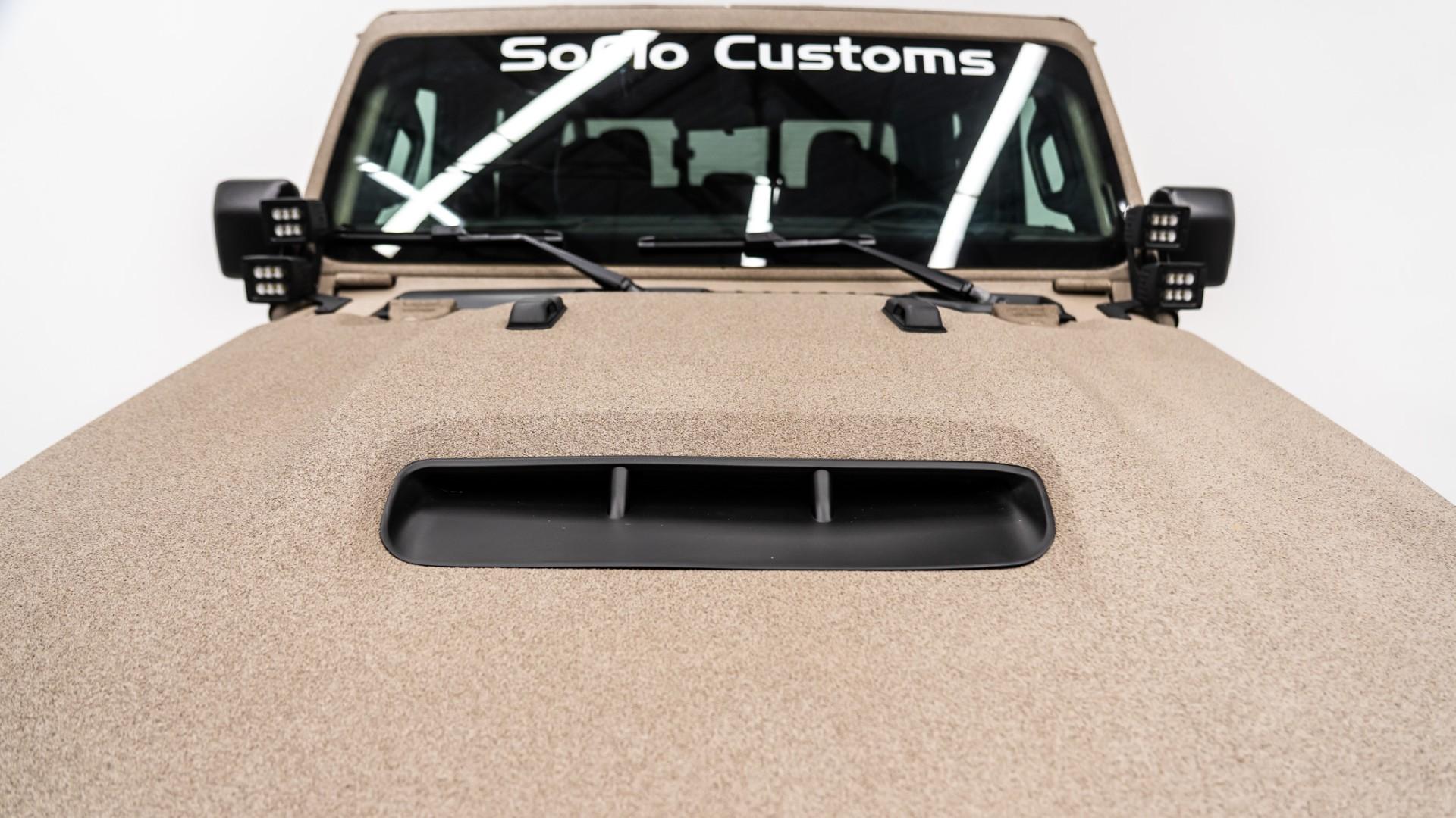 2026 JEEP GLADIATOR 4X4 in Tan, photo 47 of 60