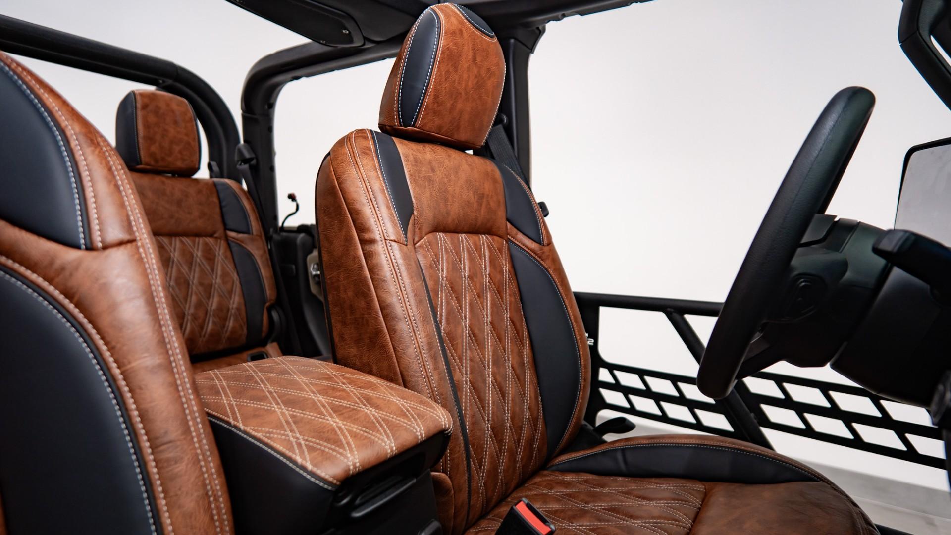 2026 JEEP GLADIATOR in Tan, photo 32 of 60