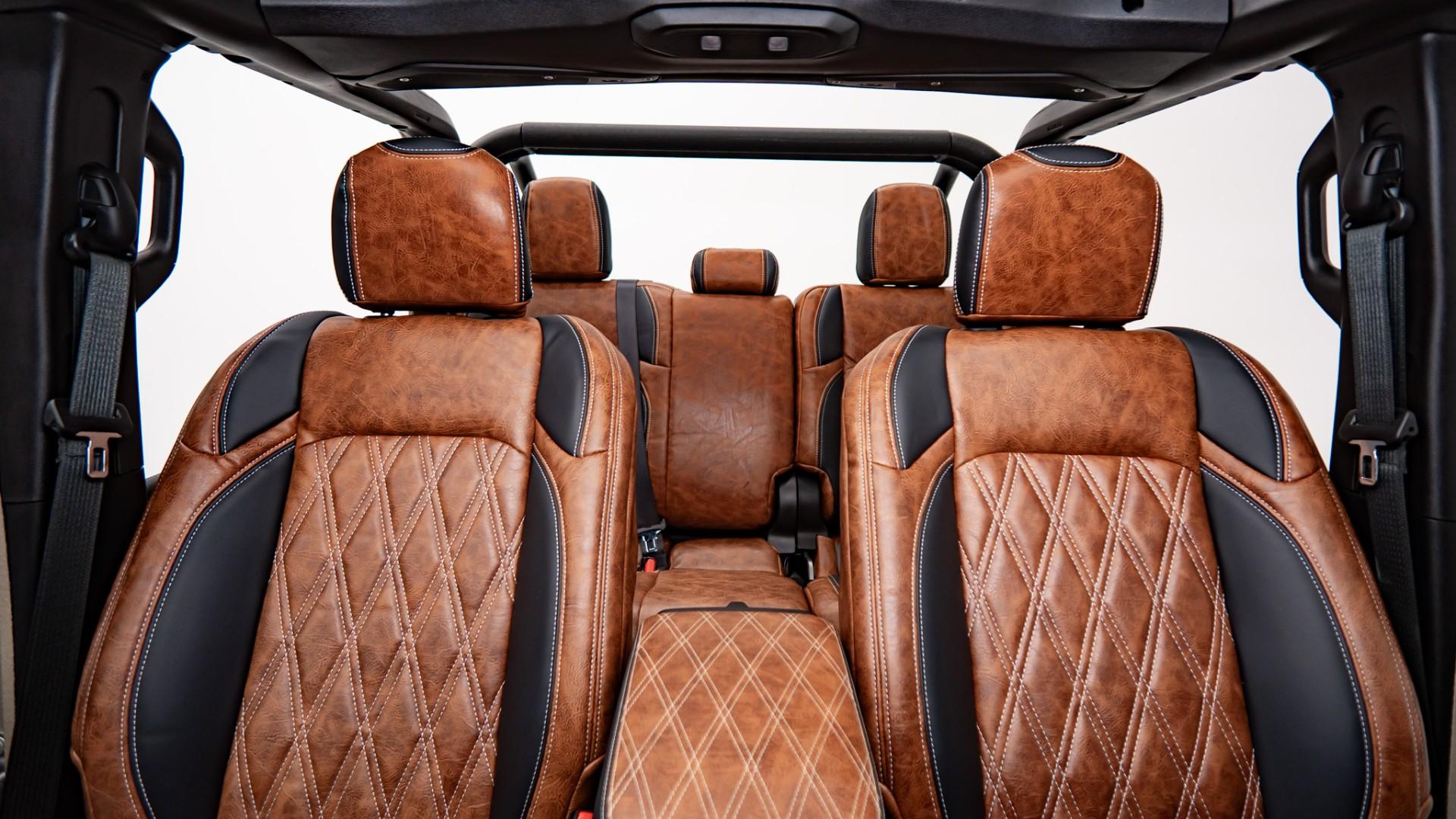 2026 JEEP GLADIATOR in Tan, photo 3 of 60