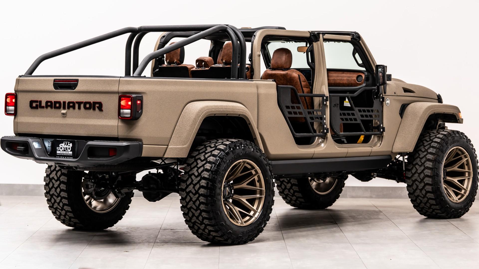 2026 JEEP GLADIATOR in Tan, photo 14 of 60