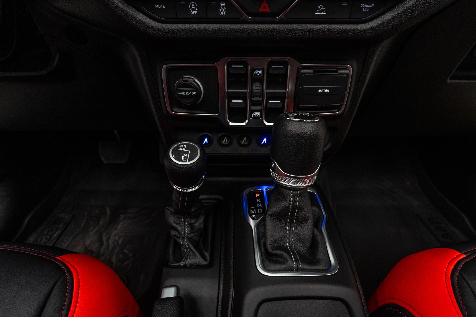2026 JEEP WRANGLER 4X4 in White, photo 19 of 60