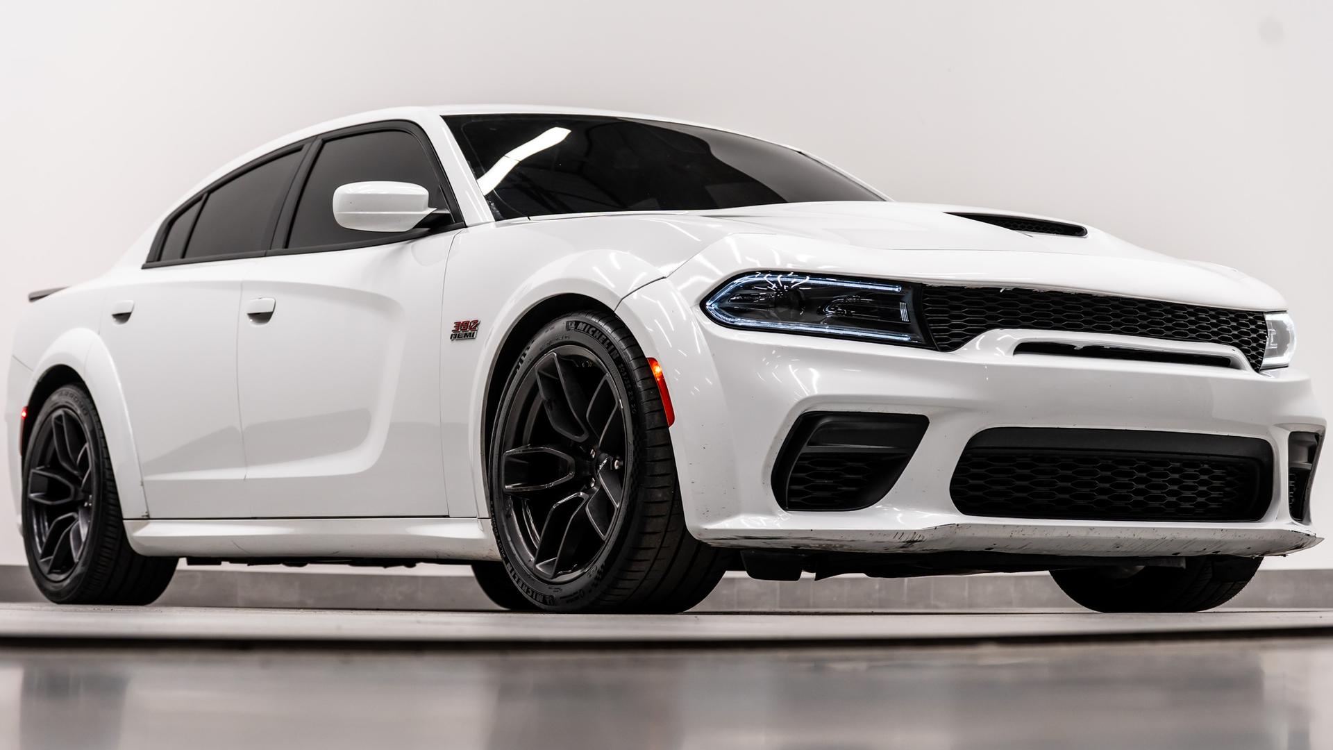 2022 DODGE CHARGER in WHITE KNUCKLE CLEARCOAT, photo 52 of 54