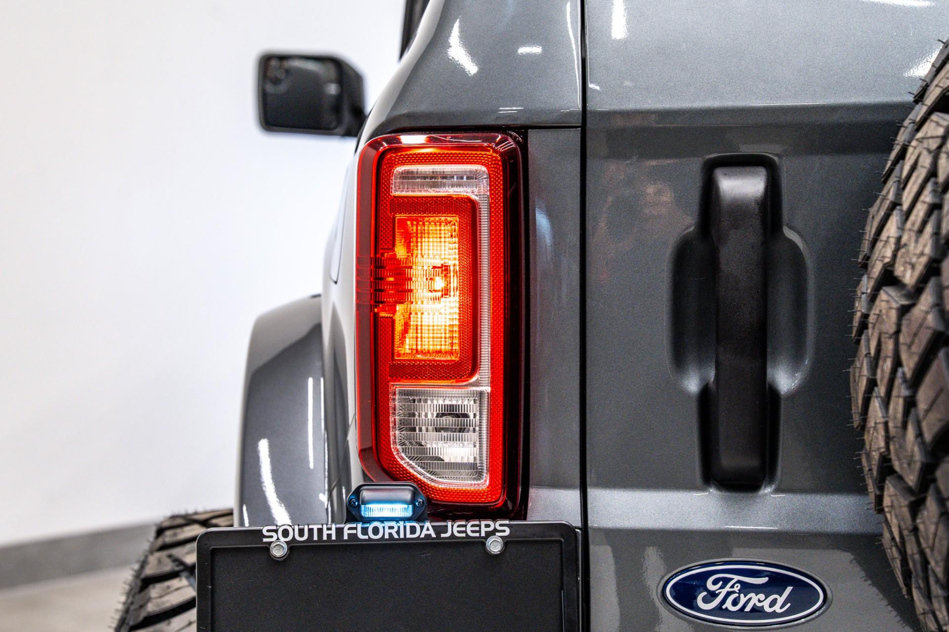 2025 FORD BRONCO in Carbonized Gray Metallic, photo 10 of 60
