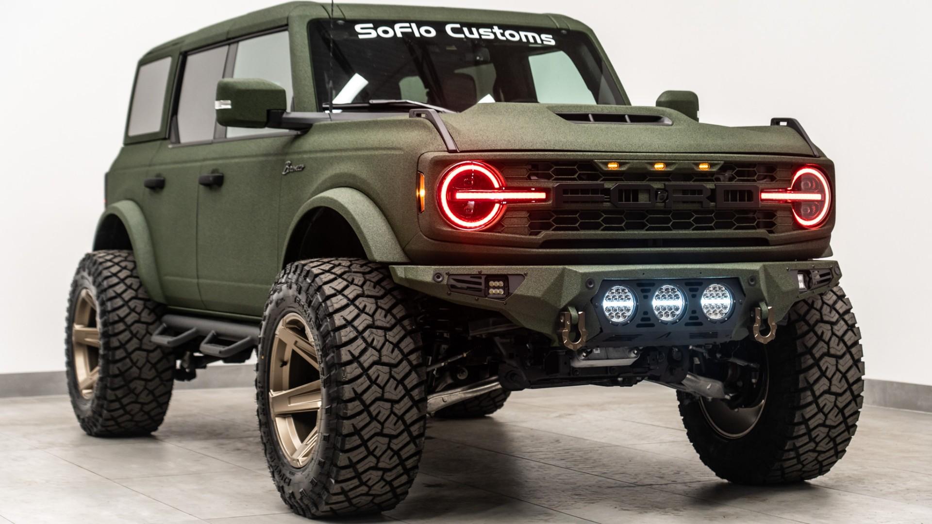 2025 FORD BRONCO in Green, photo 4 of 5