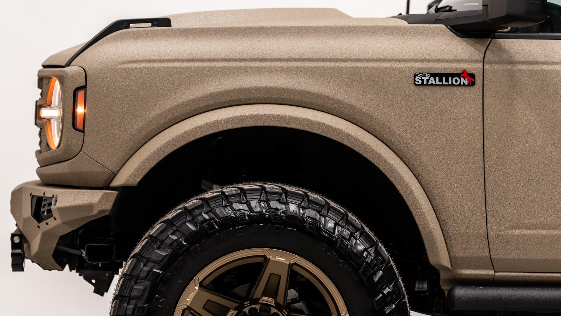 2025 FORD BRONCO in Tan, photo 14 of 53