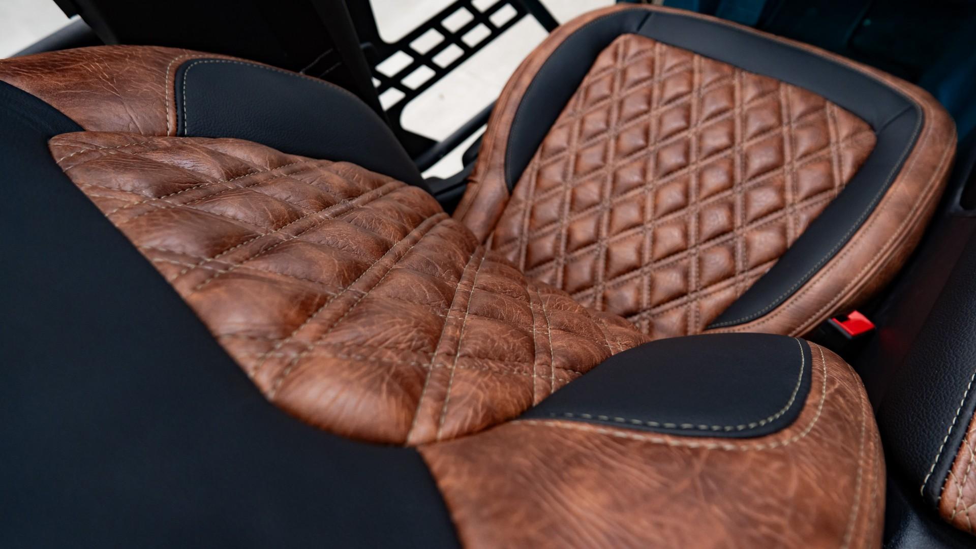 2025 FORD BRONCO in Tan, photo 29 of 53