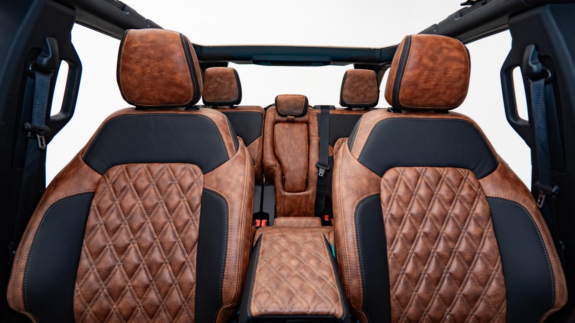 2025 FORD BRONCO in Tan, photo 3 of 53