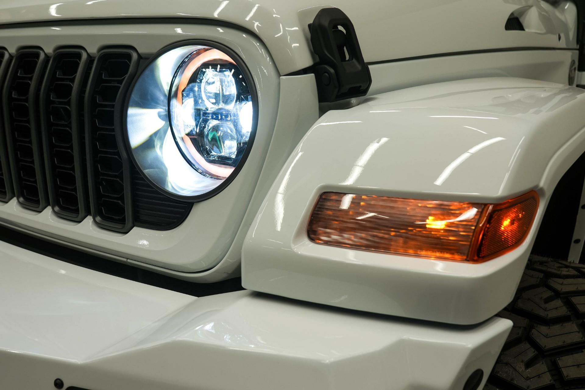 2026 JEEP WRANGLER in White, photo 23 of 51