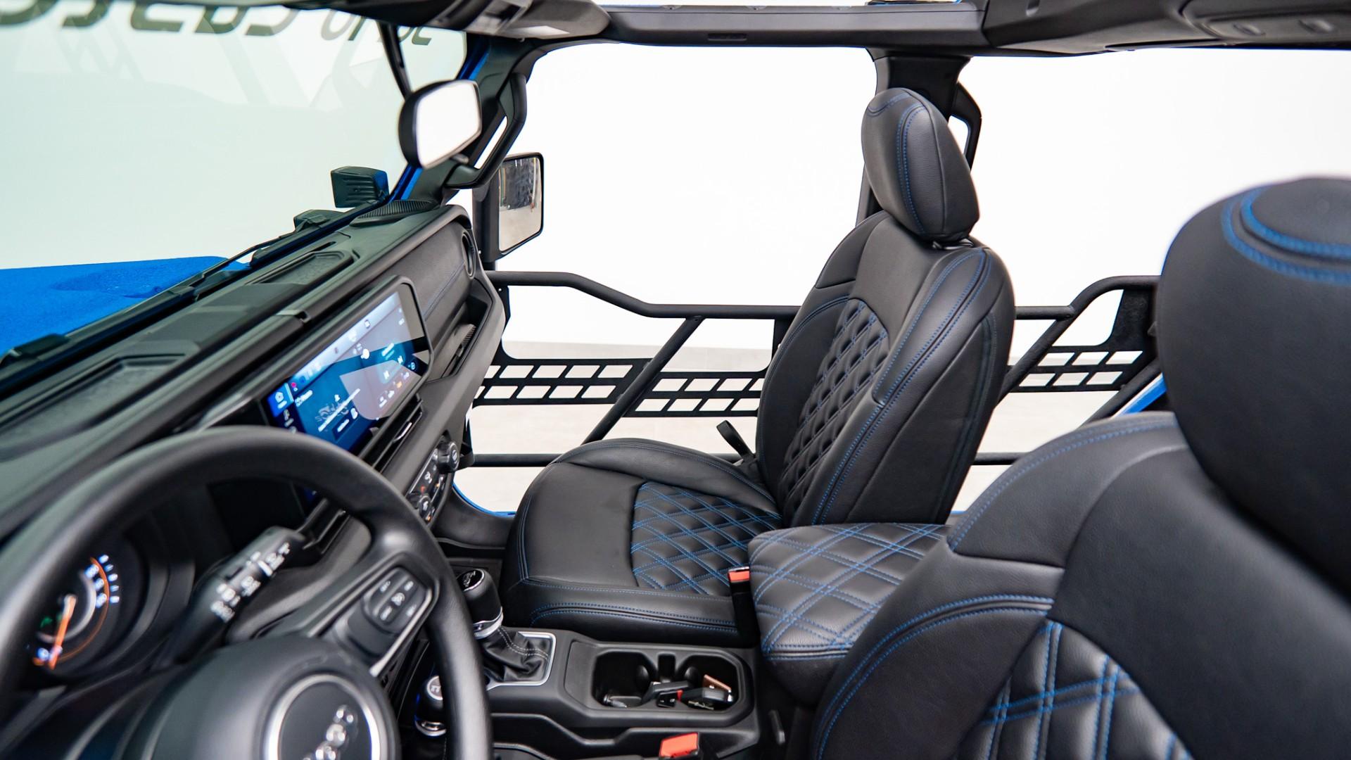 2026 JEEP WRANGLER 4X4 in Pepsi Blue, photo 27 of 60