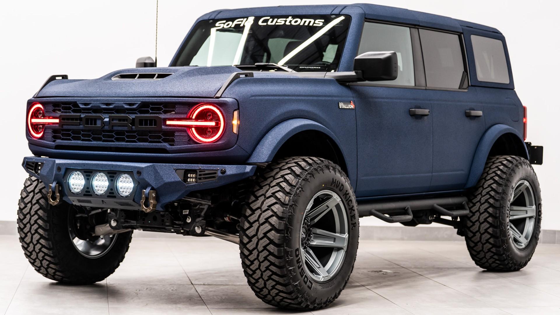 2025 FORD BRONCO in Blue, photo 12 of 60