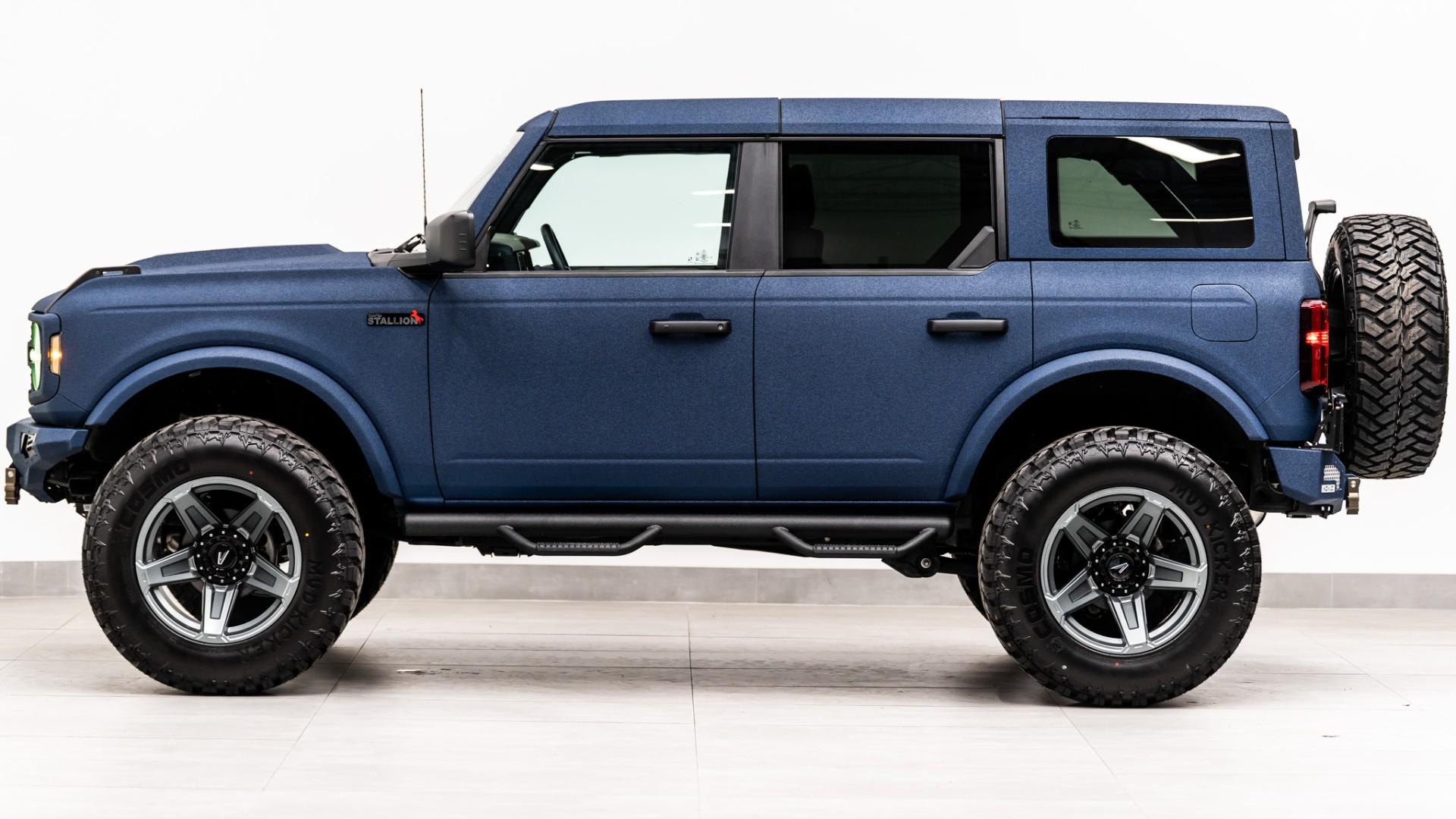 2025 FORD BRONCO in Blue, photo 11 of 60