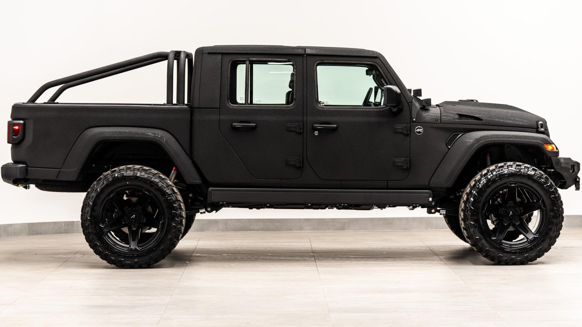 2026 JEEP GLADIATOR 4X4 in Black, photo 9 of 55