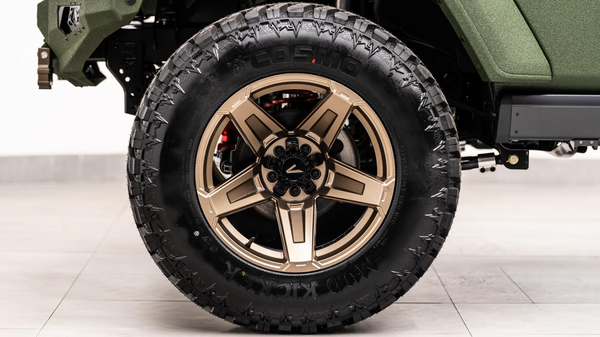 2026 JEEP WRANGLER 4X4 in Green, photo 19 of 51