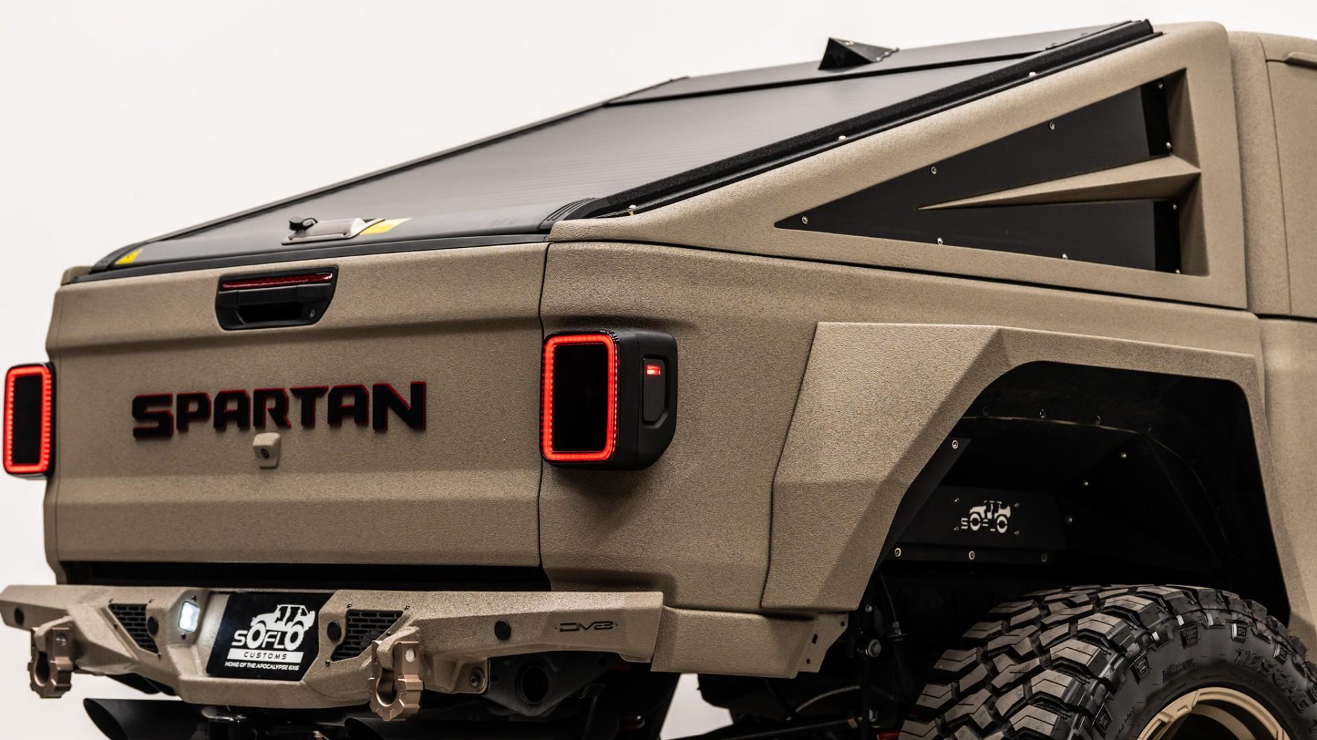 2025 JEEP GLADIATOR in Tan, photo 10 of 59
