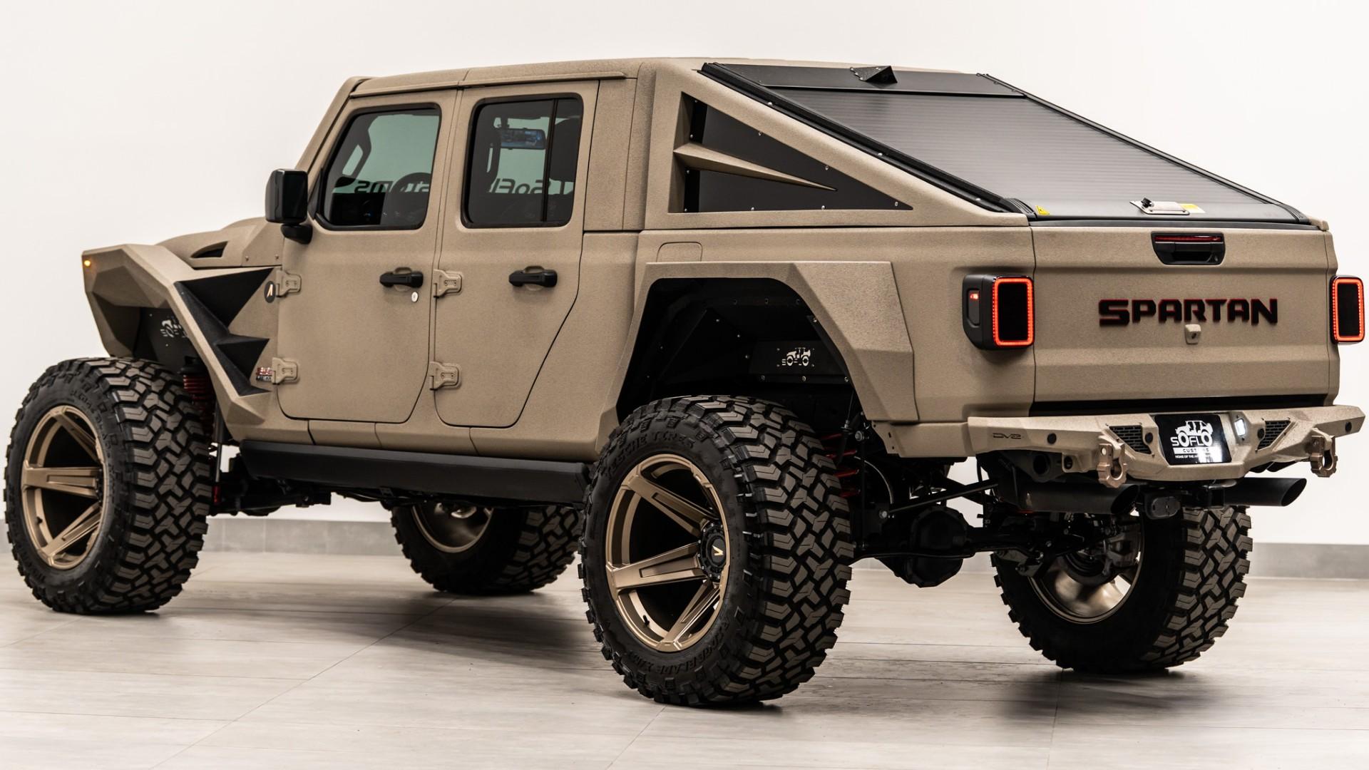 2025 JEEP GLADIATOR in Tan, photo 17 of 59