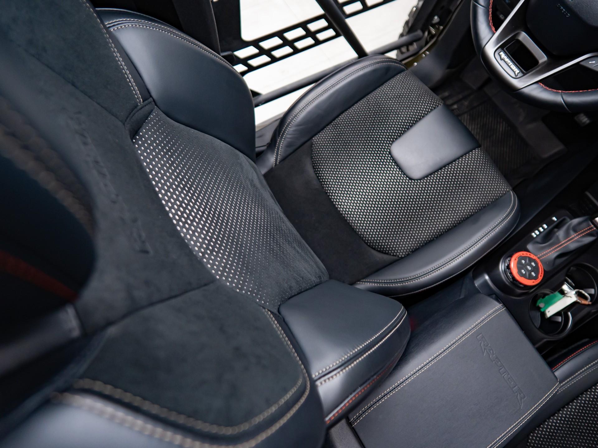 2024 FORD BRONCO RAPTOR in Shelter Green Metallic, photo 31 of 60