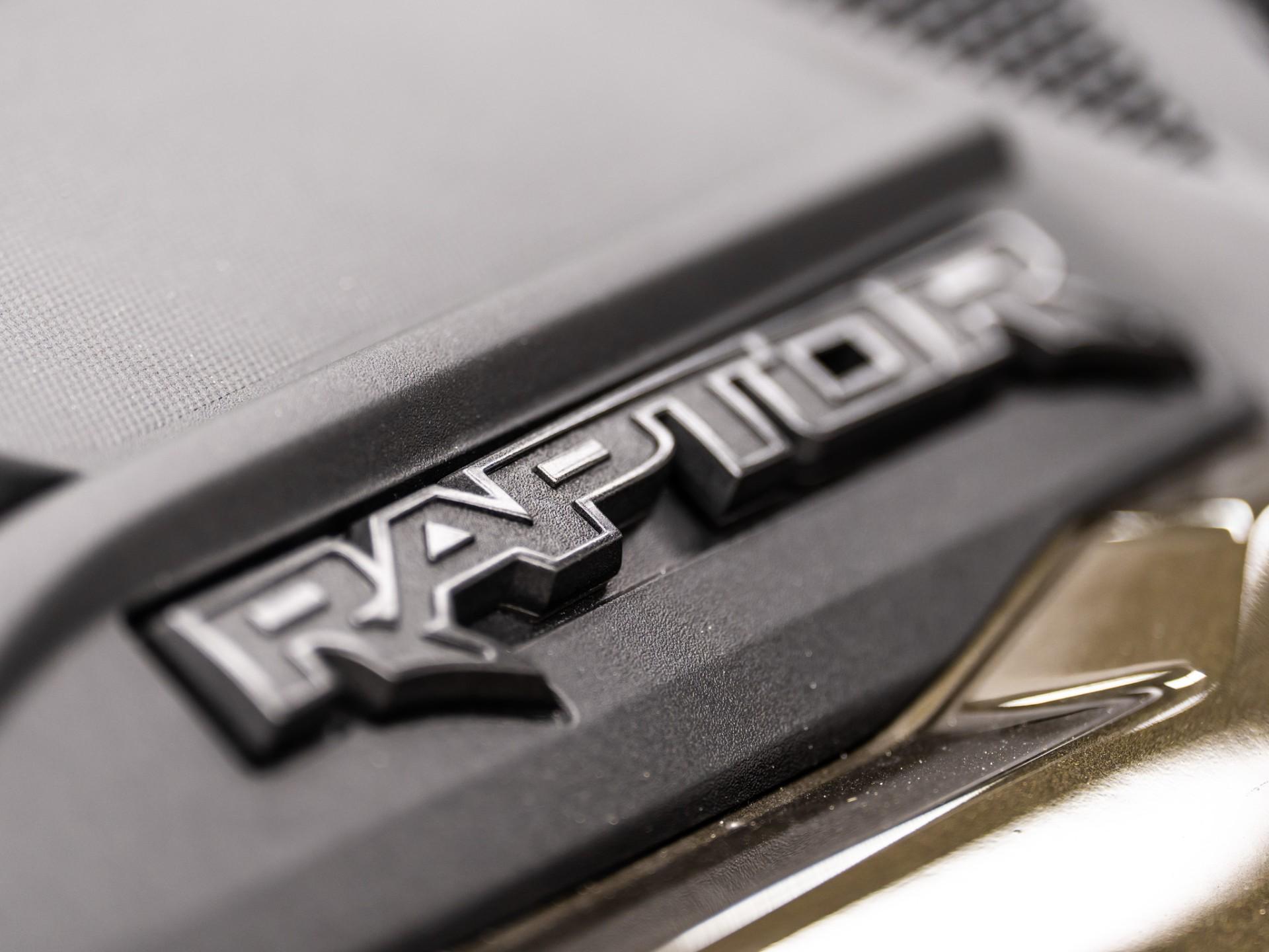 2024 FORD BRONCO RAPTOR in Shelter Green Metallic, photo 44 of 60