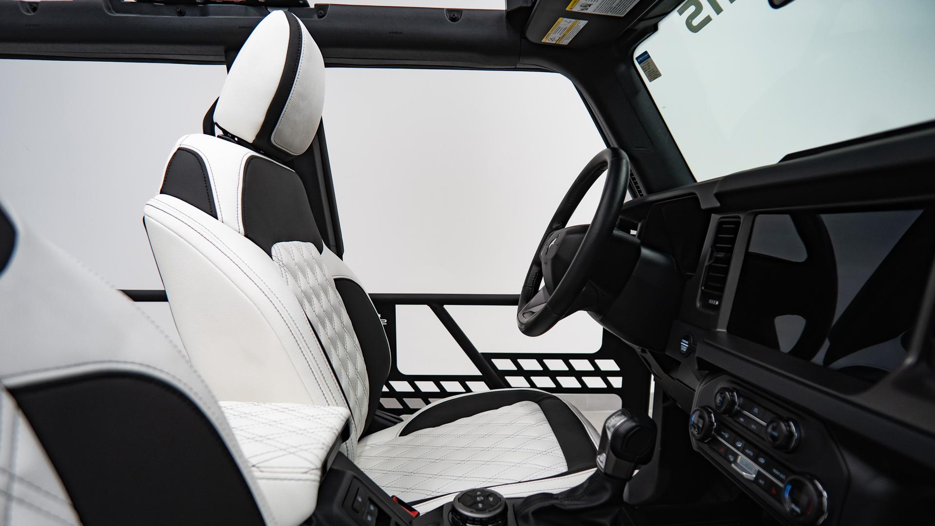 2026 FORD BRONCO in White, photo 40 of 47