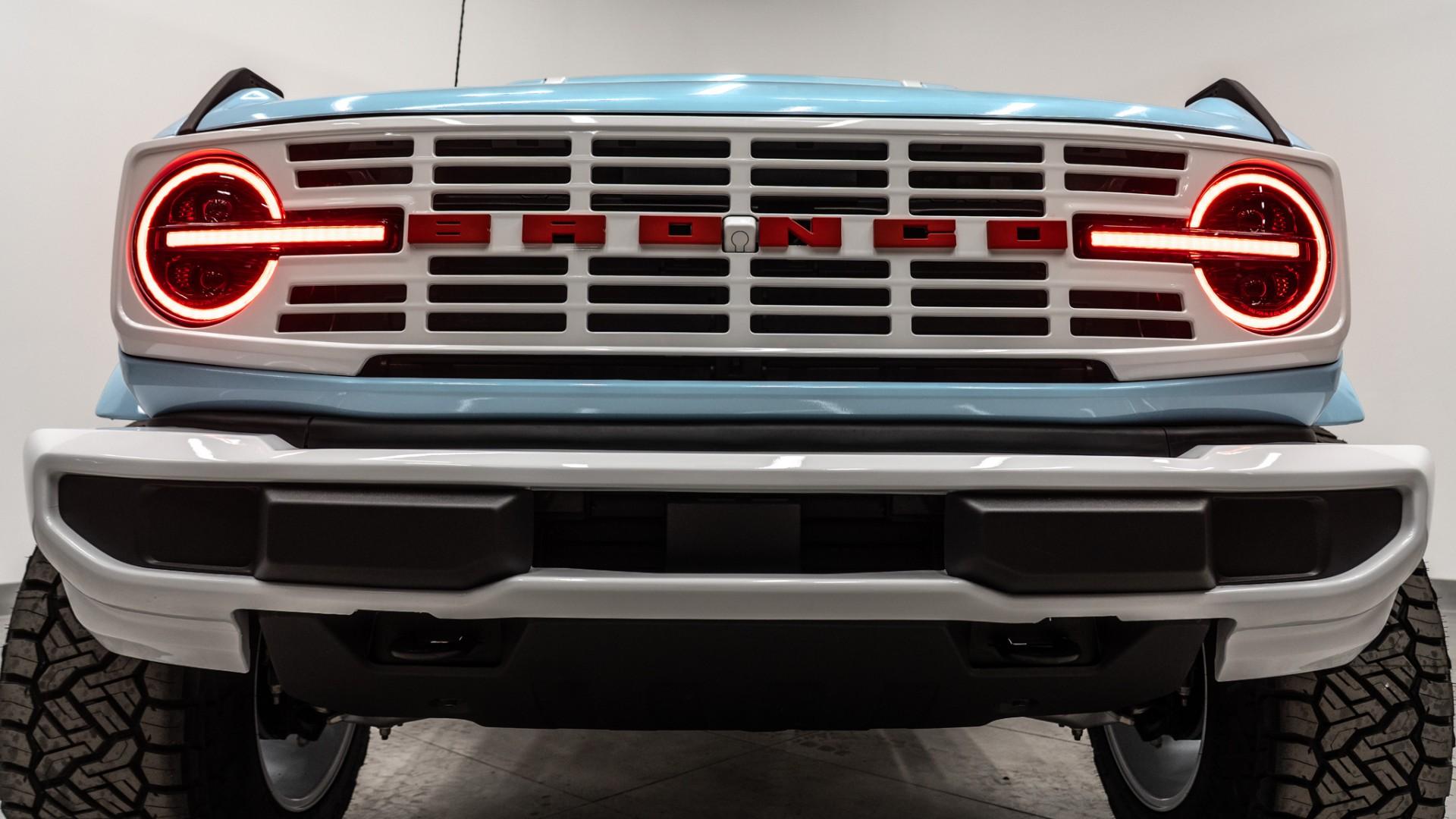2026 FORD BRONCO 4X4 in Baby Blue, photo 28 of 41