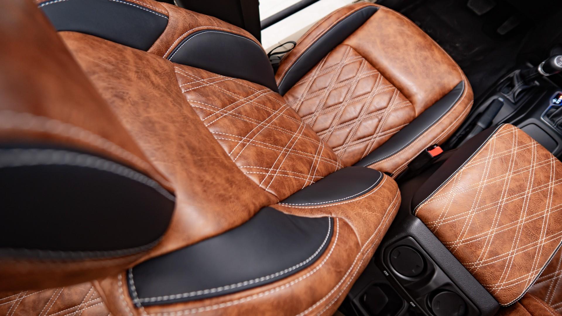 2026 JEEP WRANGLER in Tan, photo 24 of 59