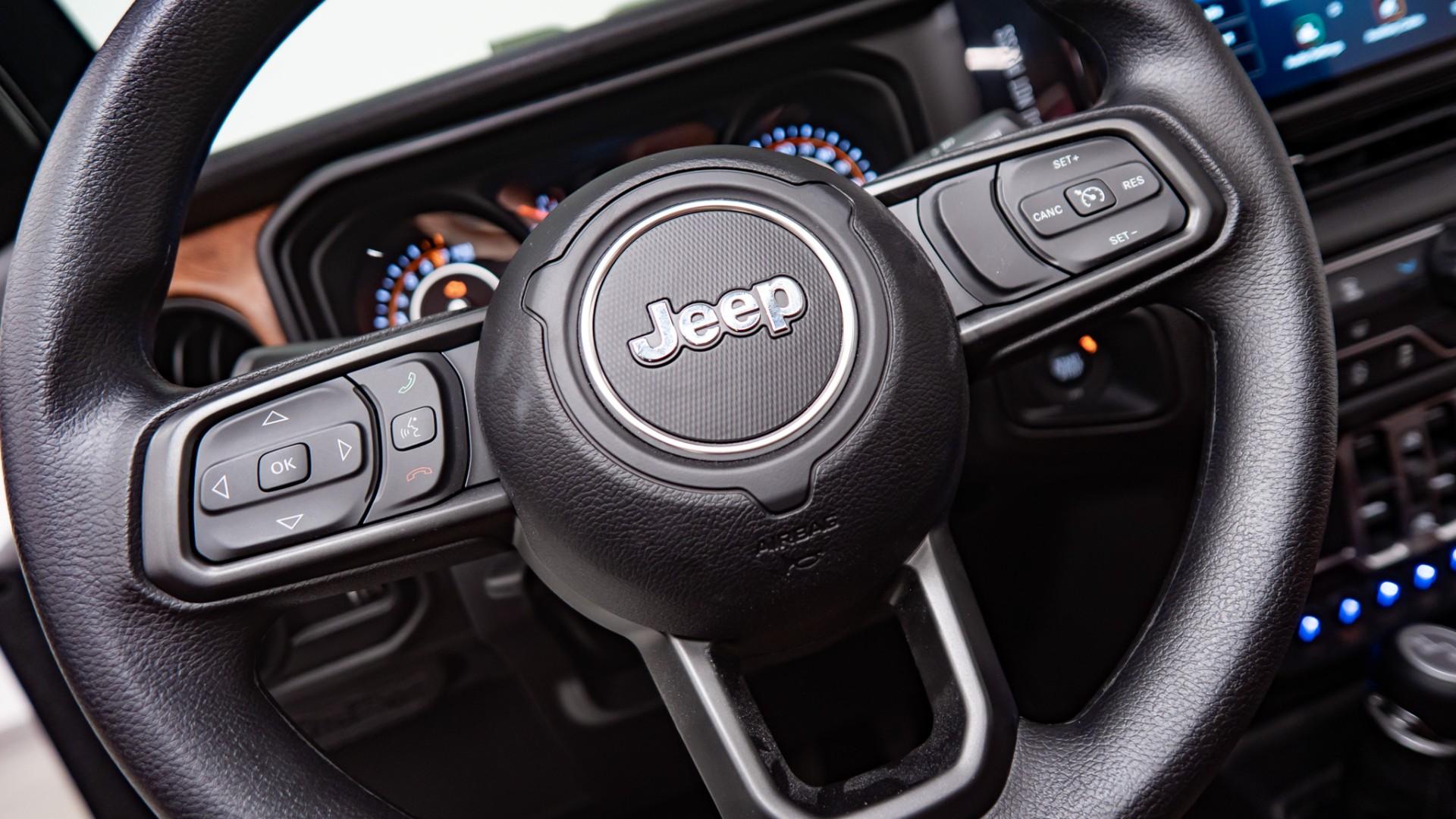 2026 JEEP GLADIATOR in Blue, photo 26 of 60