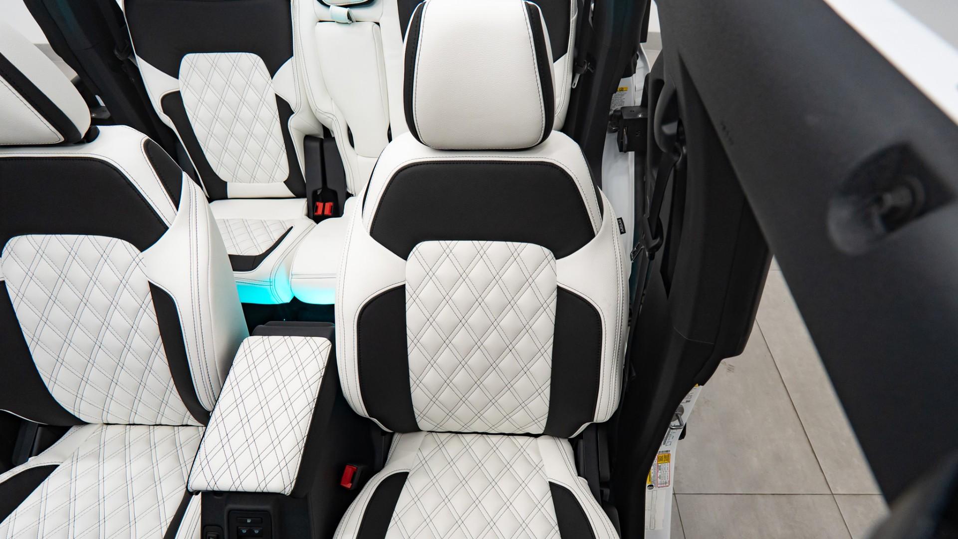 2025 FORD BRONCO in White, photo 33 of 48