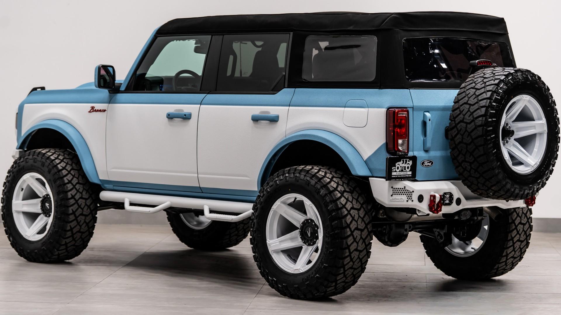 2026 FORD BRONCO in Baby Blue, photo 10 of 52