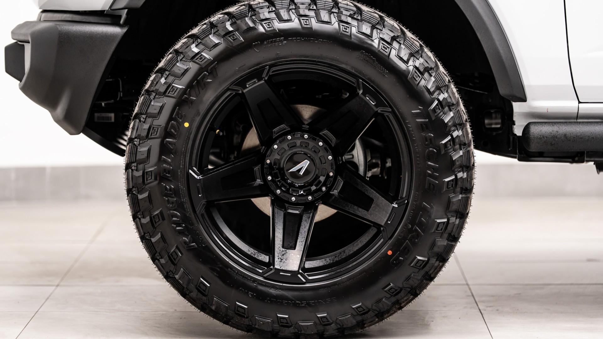 2026 FORD BRONCO in White, photo 53 of 55