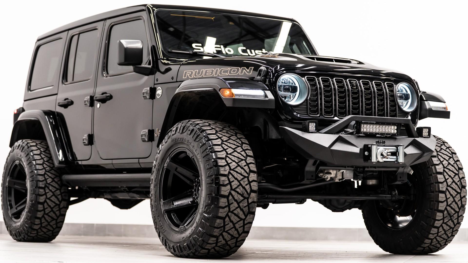 2024 JEEP WRANGLER in BLACK CLEARCOAT, photo 6 of 60
