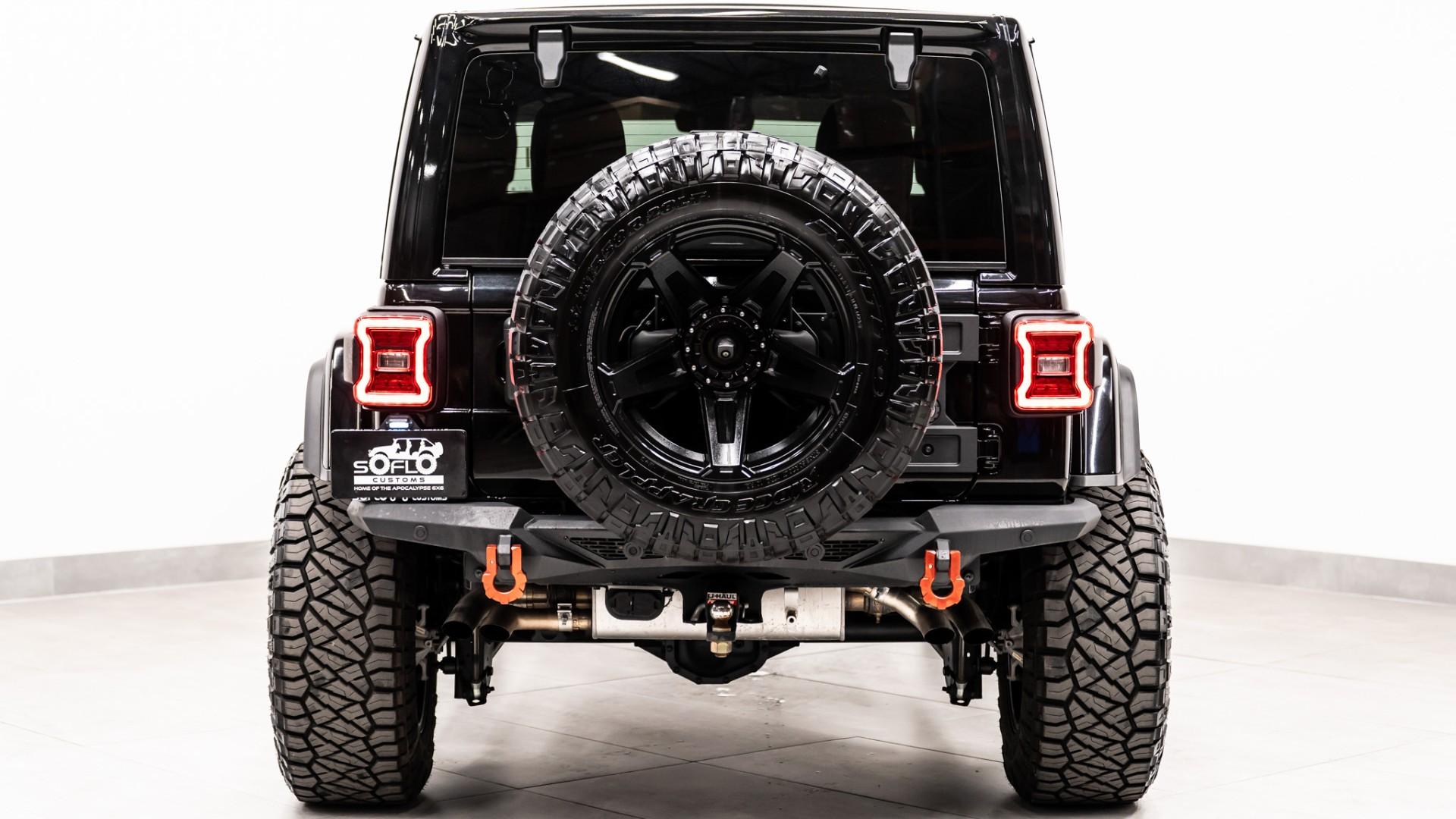 2024 JEEP WRANGLER in BLACK CLEARCOAT, photo 10 of 60