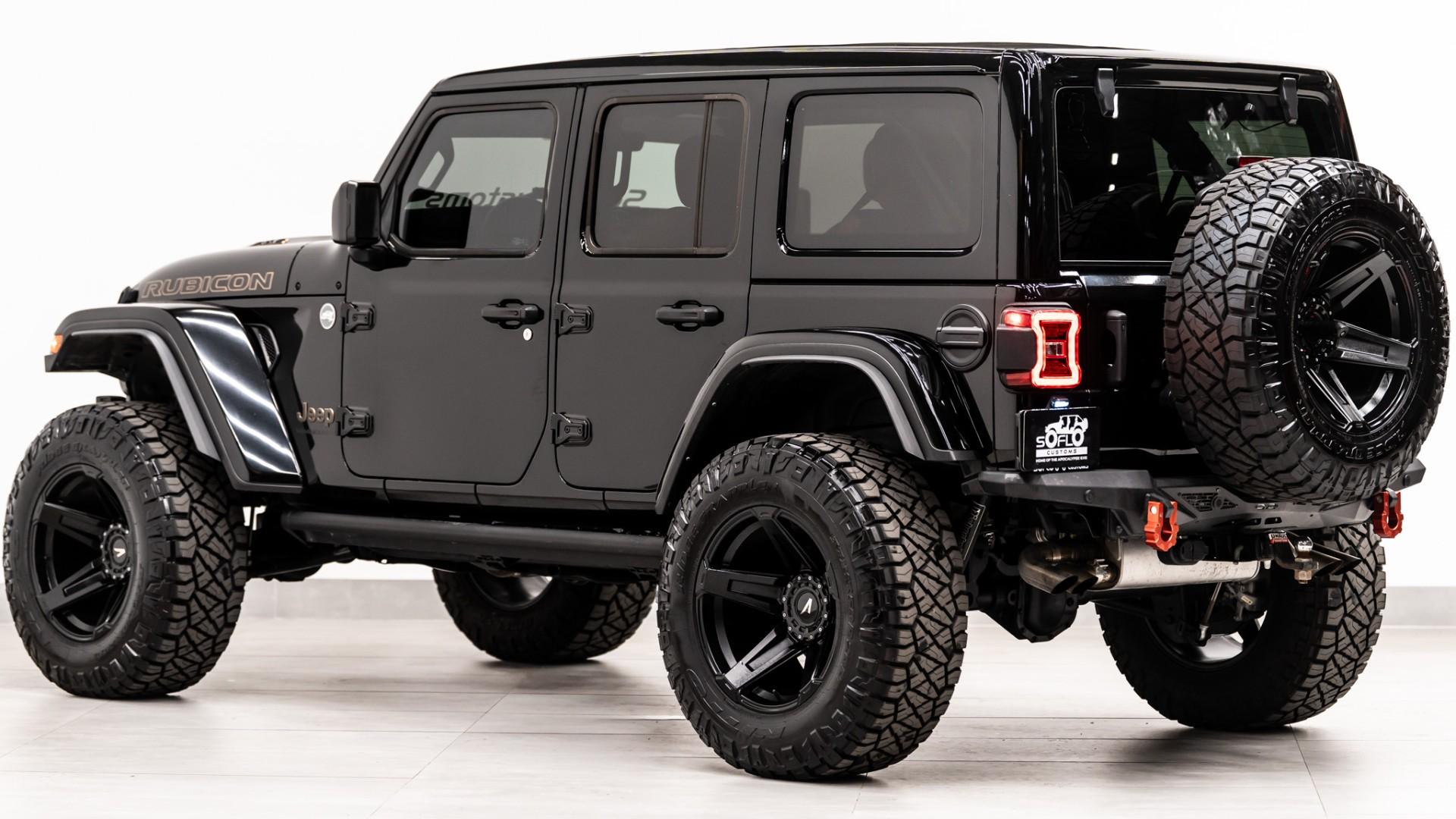 2024 JEEP WRANGLER in BLACK CLEARCOAT, photo 11 of 60