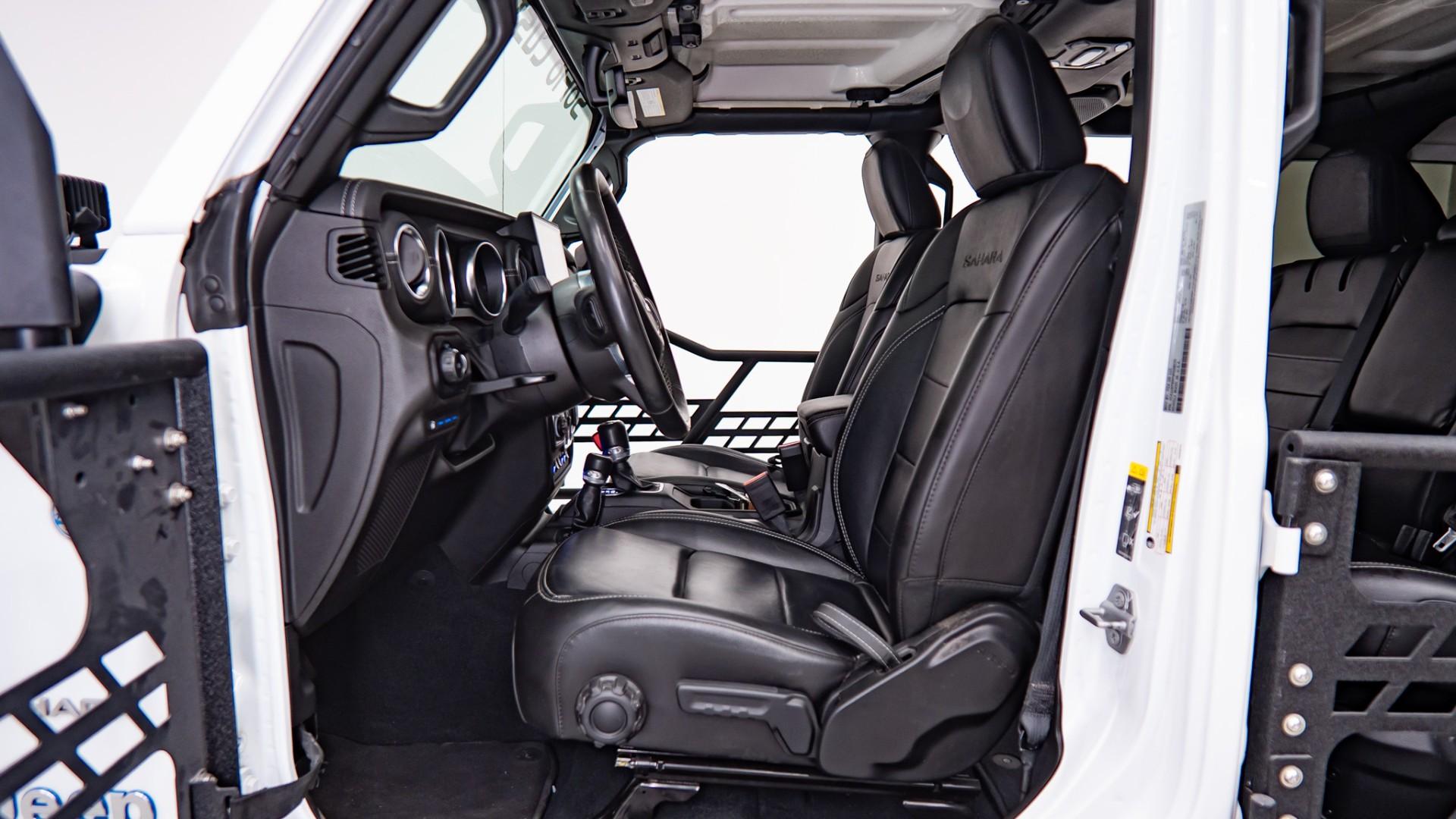 2023 JEEP WRANGLER 4XE in White, photo 23 of 60