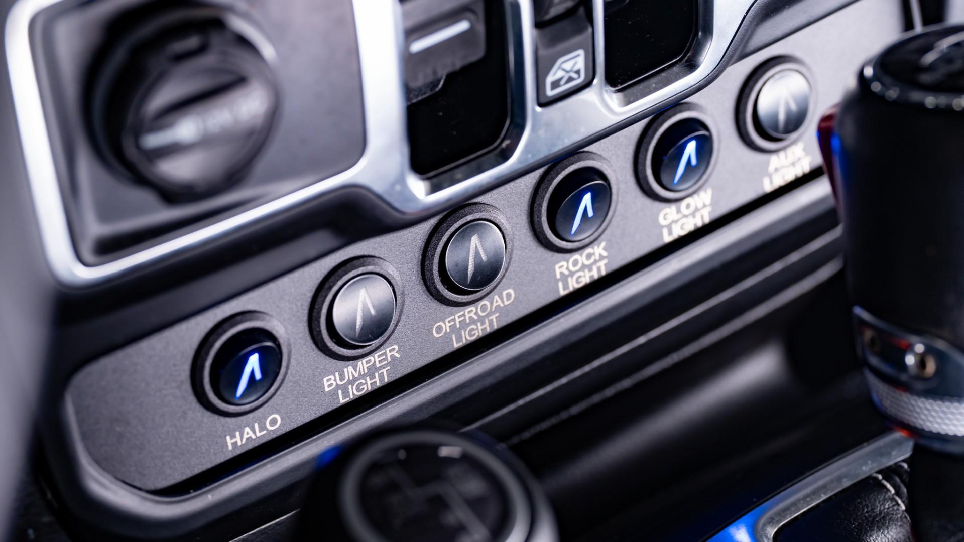 2023 JEEP WRANGLER 4XE in White, photo 24 of 60