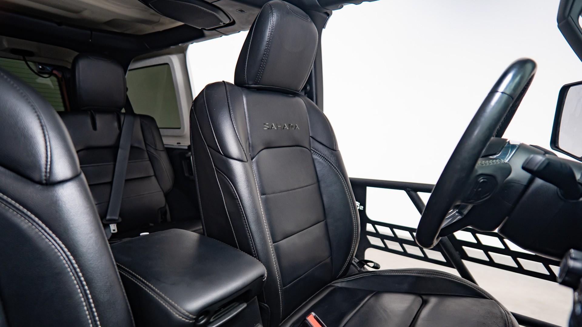 2023 JEEP WRANGLER 4XE in White, photo 37 of 60