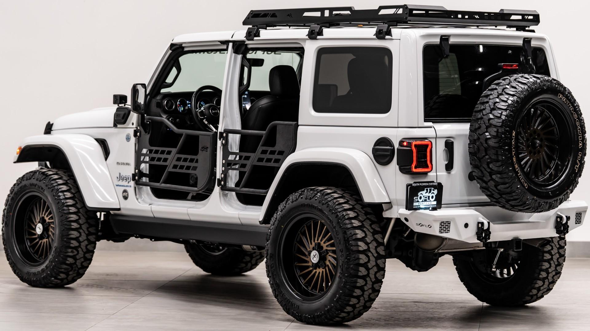 2023 JEEP WRANGLER 4XE in White, photo 18 of 60