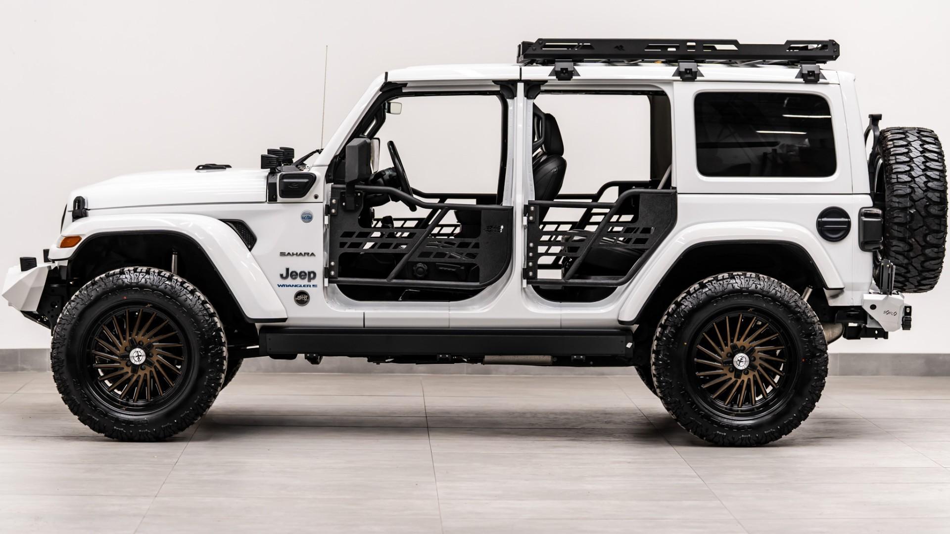 2023 JEEP WRANGLER 4XE in White, photo 19 of 60