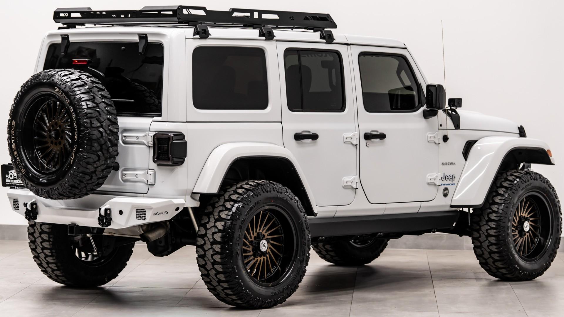2023 JEEP WRANGLER 4XE in White, photo 9 of 60