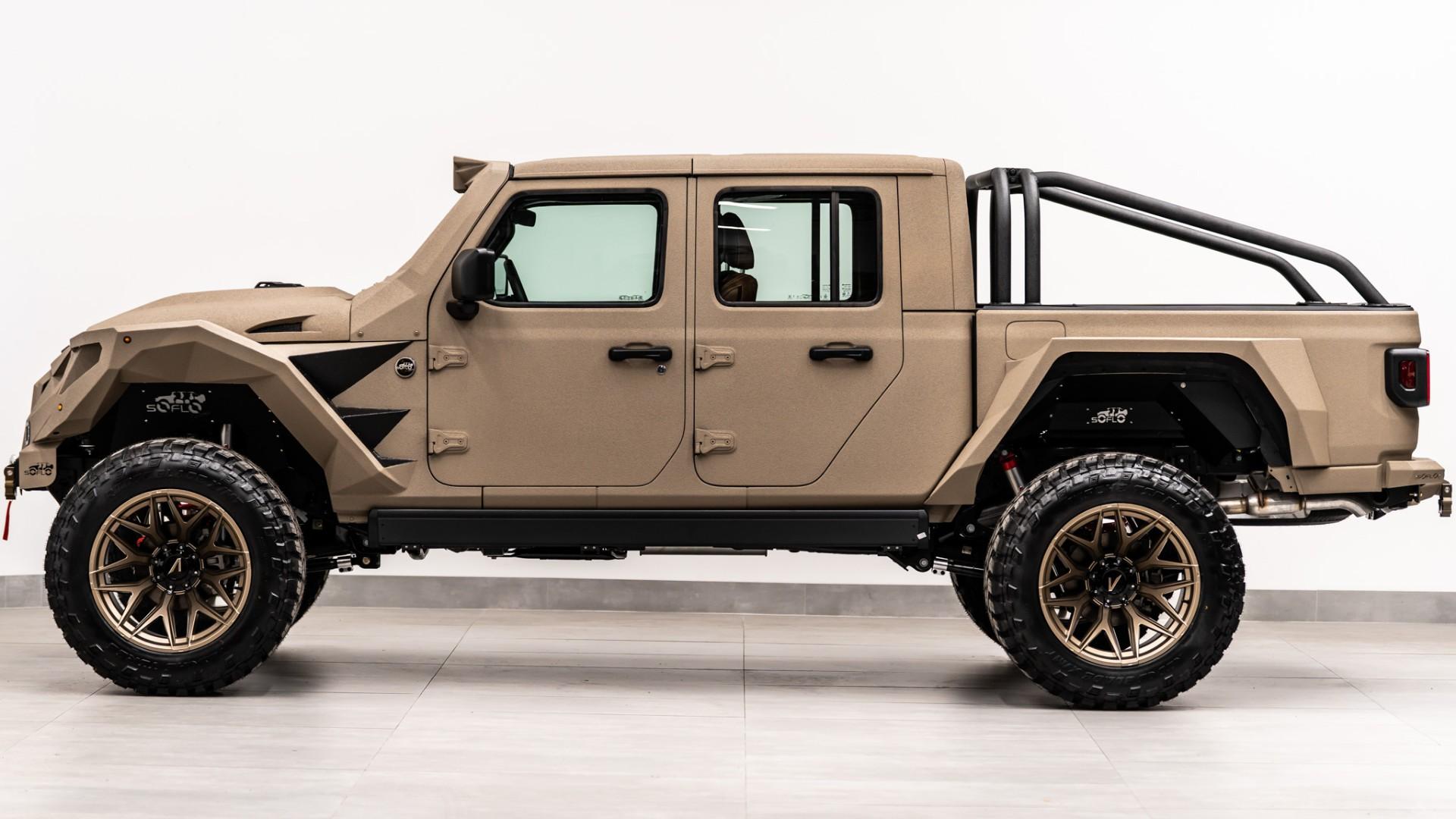 2026 JEEP GLADIATOR in Tan, photo 22 of 60