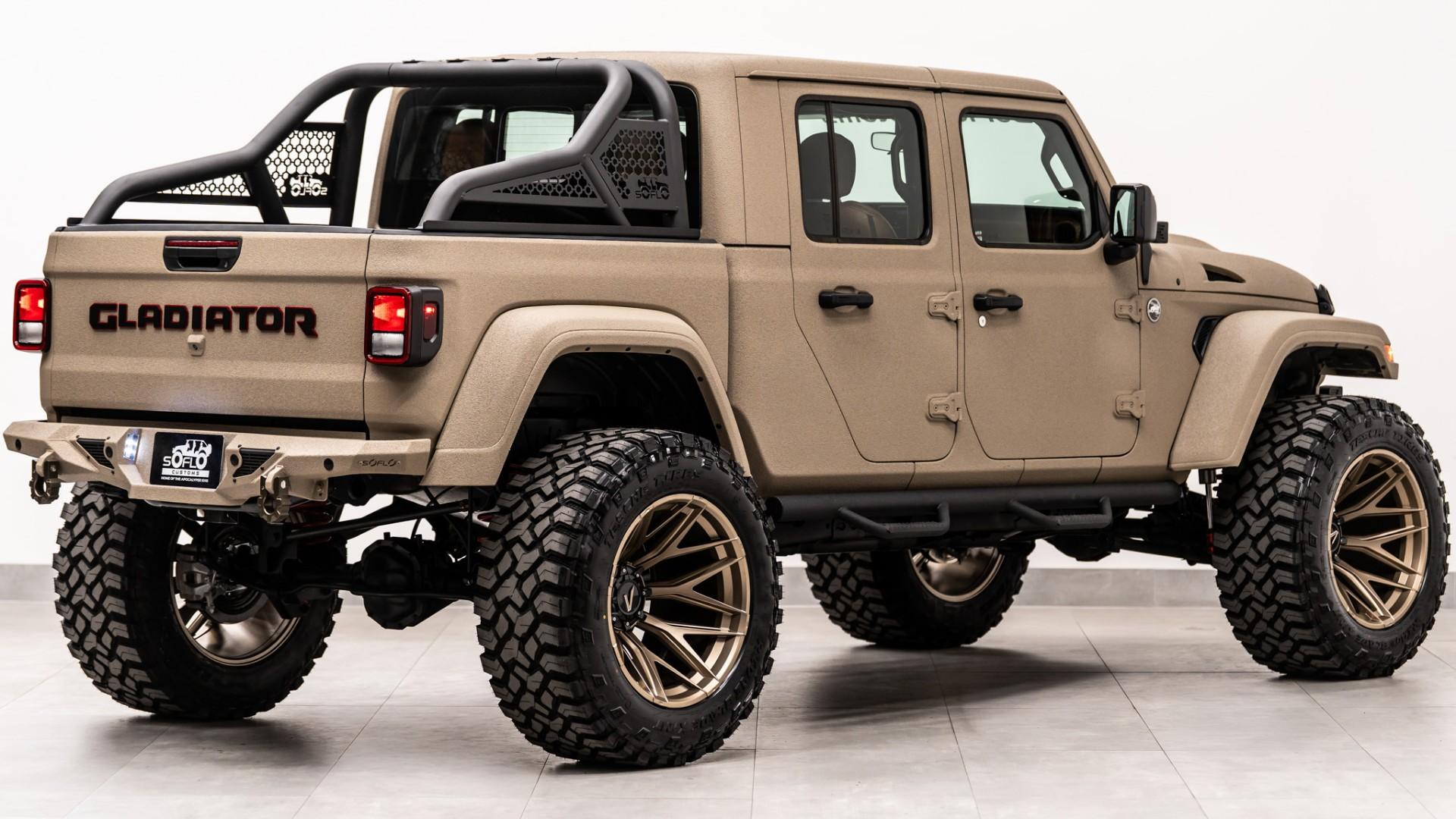2026 JEEP GLADIATOR in Tan, photo 8 of 60