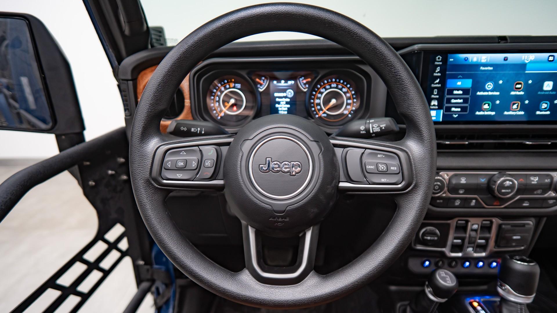 2026 JEEP GLADIATOR in Blue, photo 28 of 60