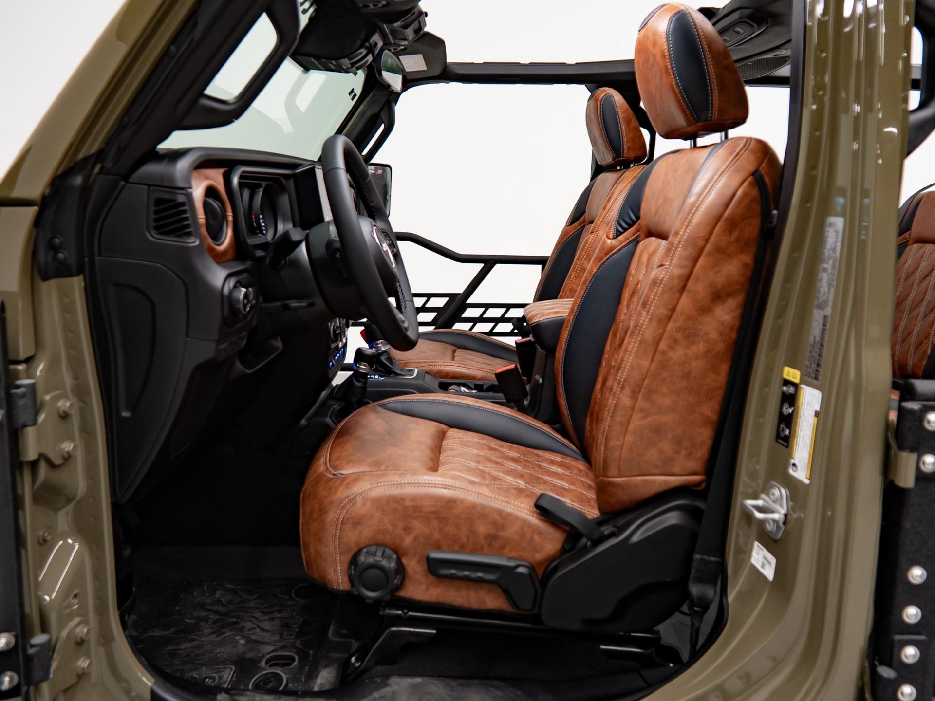 2025 JEEP WRANGLER in 41, photo 24 of 59