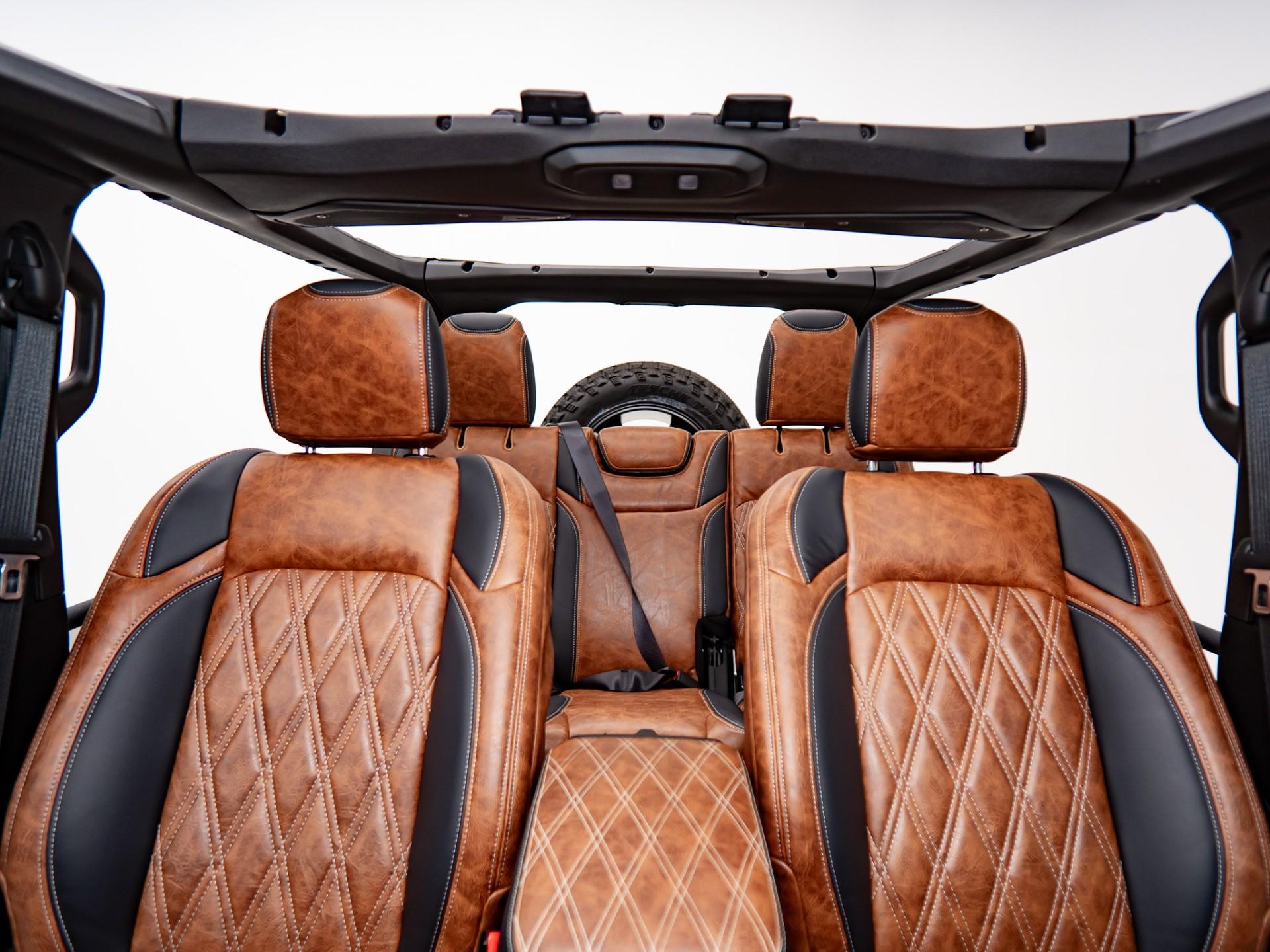 2025 JEEP WRANGLER in 41, photo 31 of 59