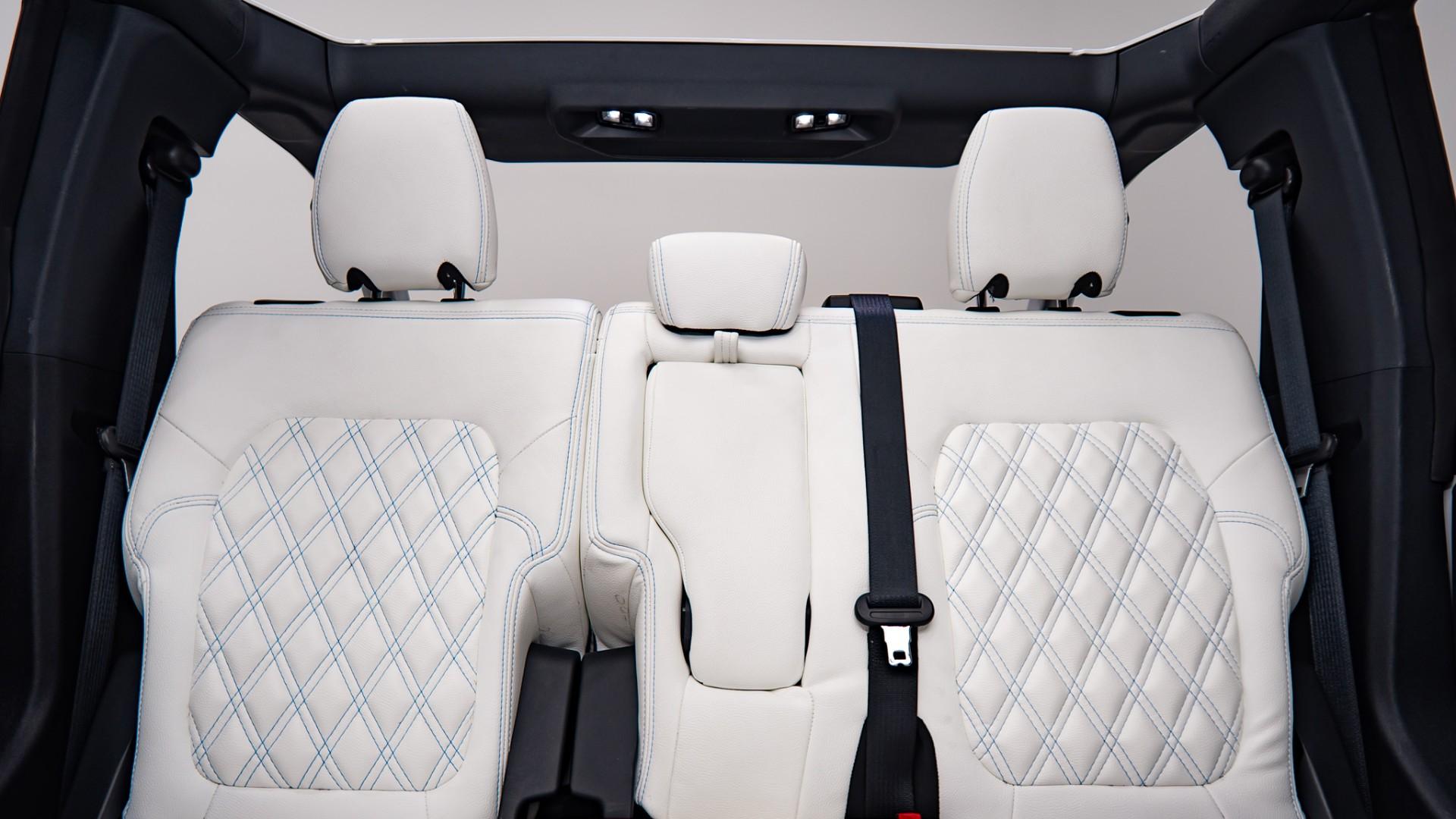 2025 FORD BRONCO in Baby Blue, photo 26 of 60