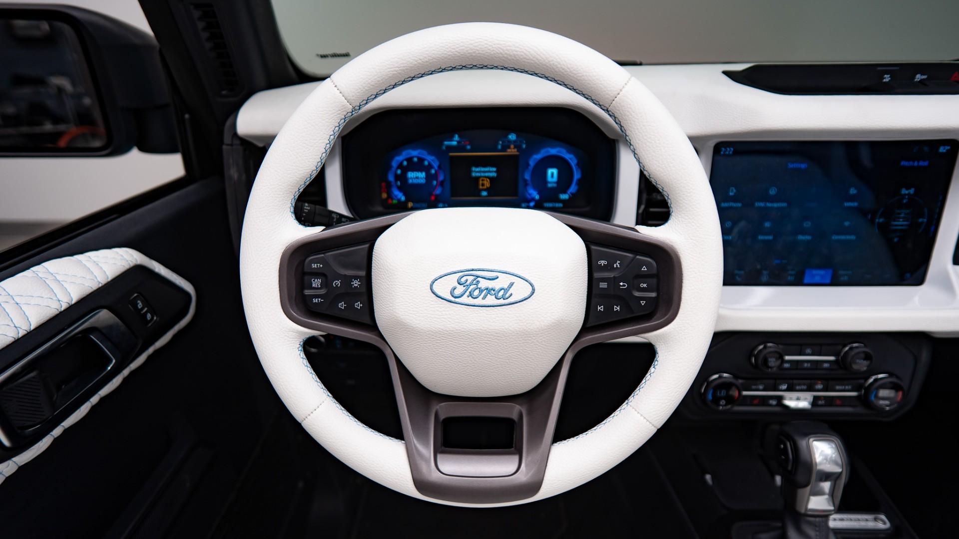 2025 FORD BRONCO in Baby Blue, photo 34 of 60